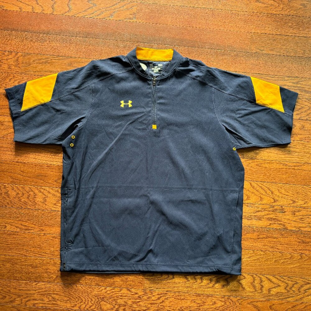Navy and Yellow Men's Under Armour Short Sleeve quarter zip loose pullover L